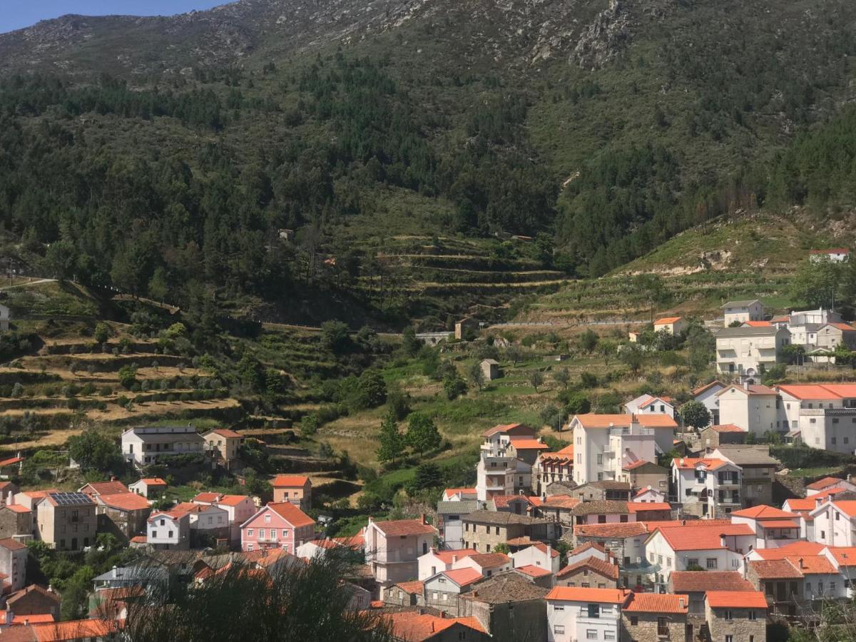 Casa Encantada - Alvoco Da Serra Villa Exteriör bild