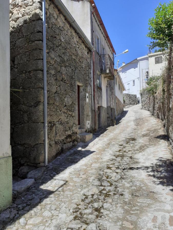 Casa Encantada - Alvoco Da Serra Villa Exteriör bild